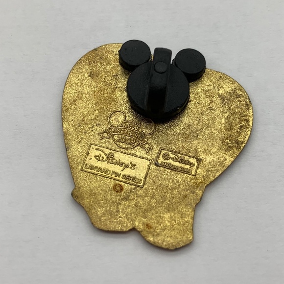 Vintage Disney 2002 Lanyard Pin Trading Series Pochahontas John Heart Lapel Pin - Picture 4 of 6